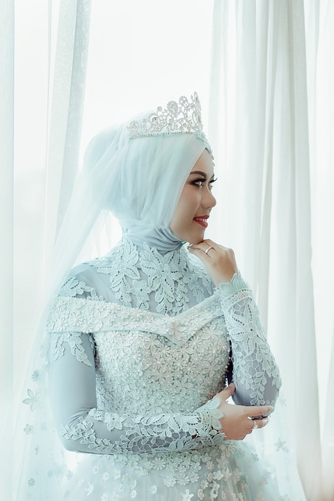 gaun pengantin muslimah